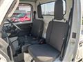 2015 Mitsubishi Minicab Truck