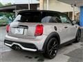 2021 BMW MINI