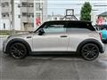 2021 BMW MINI
