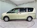 2011 Nissan Serena