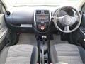 2016 Nissan March