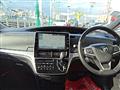 2017 Toyota Estima