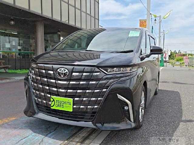 2024 Toyota Alphard Hybrid