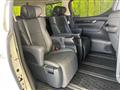 2022 Toyota Alphard Hybrid