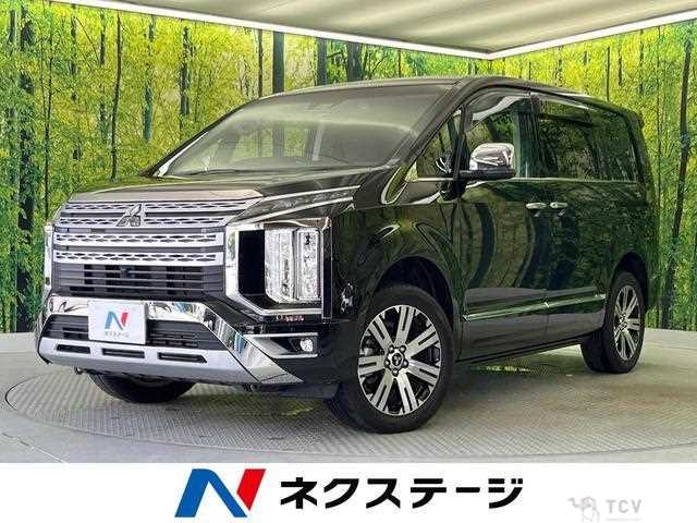 2022 Mitsubishi Delica D5