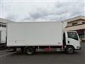 2018 Isuzu Elf Truck