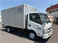 2013 Hino Dutro
