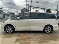 2014 Toyota Estima