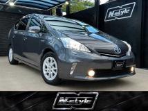 2013 Toyota PRIUS α