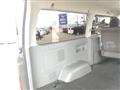 2005 Toyota Regiusace Van