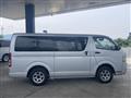 2009 Toyota Hiace Van