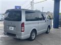 2009 Toyota Hiace Van