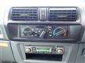 2004 Mitsubishi Minicab Van