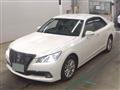2014 Toyota Crown