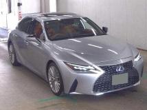 2021 Lexus IS