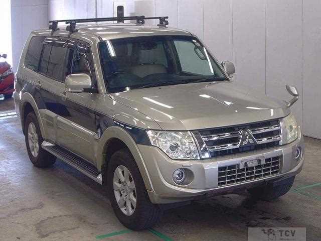 2012 Mitsubishi Pajero