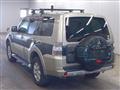 2012 Mitsubishi Pajero