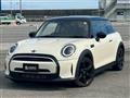 2022 BMW MINI