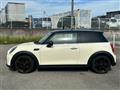 2022 BMW MINI
