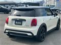 2022 BMW MINI