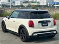 2022 BMW MINI