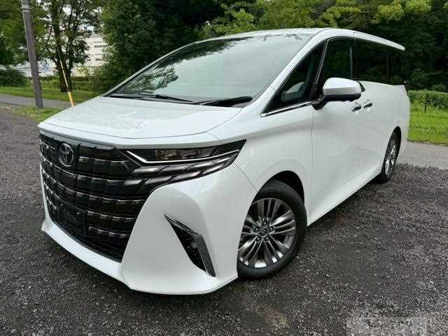 2025 Toyota Alphard Hybrid