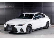 2023 Lexus IS