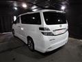 2011 Toyota Vellfire