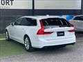 2017 Volvo V90