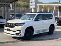2023 Toyota Land Cruiser Prado