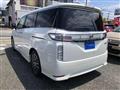 2015 Nissan Elgrand