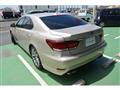 2015 Lexus LS