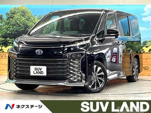 2023 Toyota Voxy