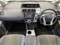 2013 Toyota PRIUS α