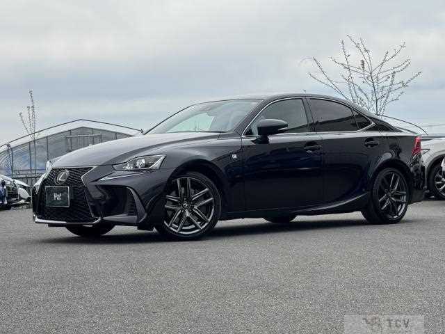 2019 Lexus IS