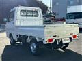 2026 Nissan Clipper Truck