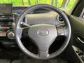 2011 Daihatsu Tanto