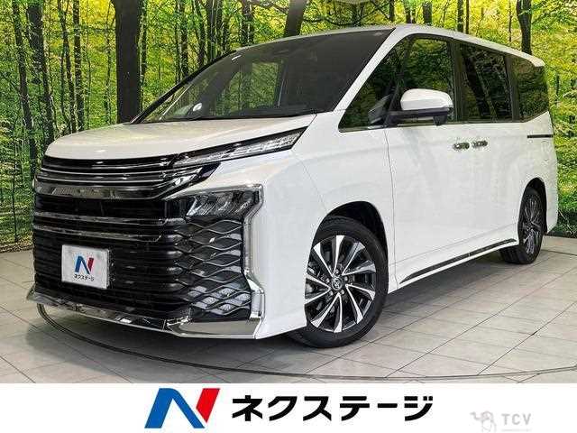 2023 Toyota Voxy