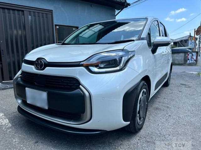 2022 Toyota Sienta