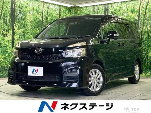 2012 Toyota Voxy