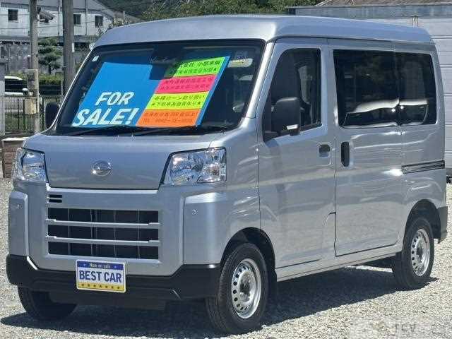 2025 Daihatsu Hijet Cargo