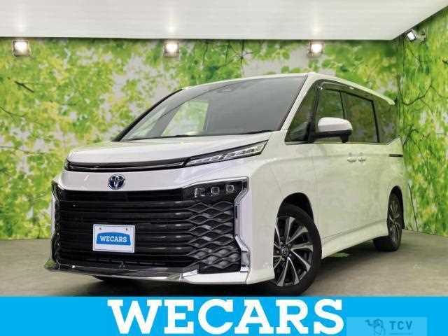 2022 Toyota Voxy