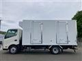 2025 Hino Dutro
