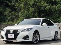 2016 Toyota Crown Hybrid