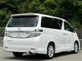 2013 Toyota Vellfire
