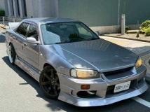 2000 Nissan Skyline