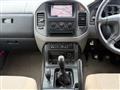 2004 Mitsubishi Pajero