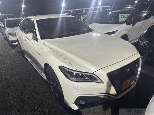 2018 Toyota Crown