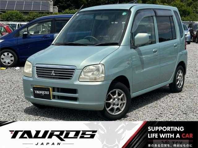 2001 Mitsubishi Toppo Bj