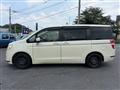 2012 Honda Step WGN